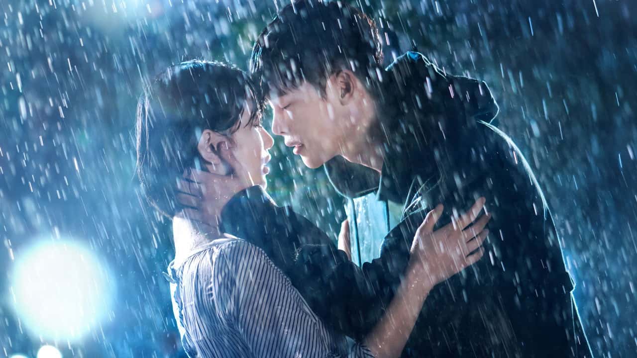 Nonton film While You Were Sleeping (2017) subtitle indonesia streaming HD gratis