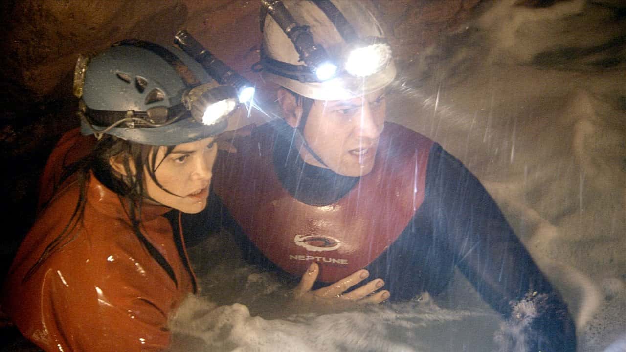 Nonton film Sanctum (2011) subtitle indonesia streaming HD gratis