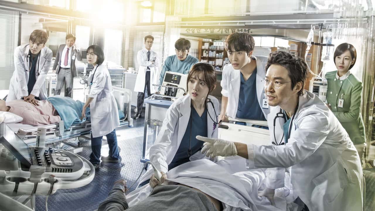 Nonton film Dr. Romantic (2016) subtitle indonesia streaming HD gratis