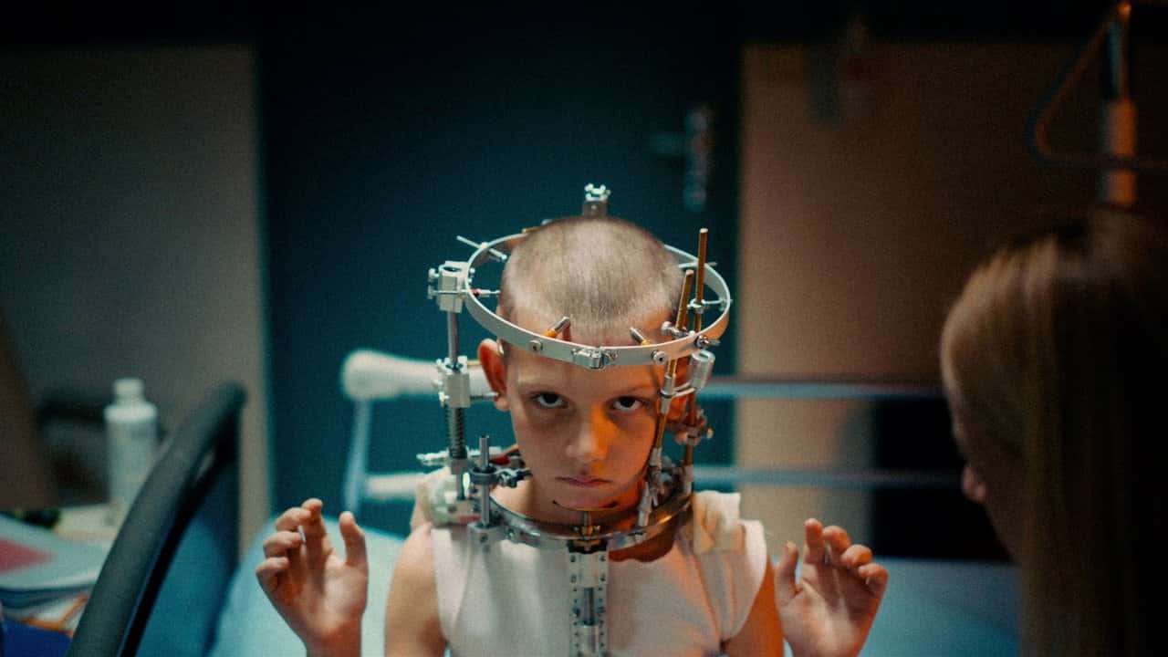 Nonton film Titane (2021) subtitle indonesia streaming HD gratis