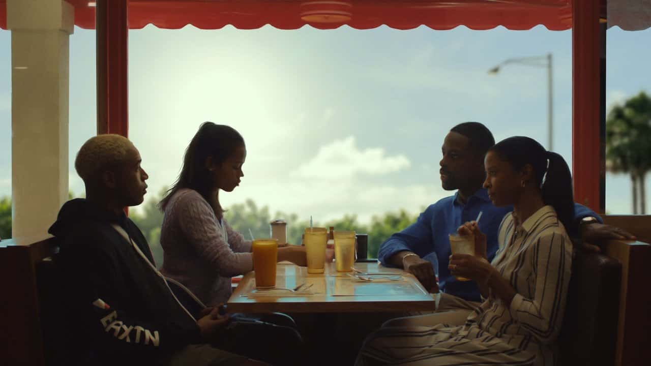 Nonton film Waves (2019) subtitle indonesia streaming HD gratis