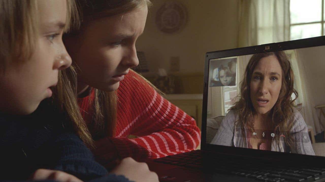 Nonton film The Visit (2015) subtitle indonesia streaming HD gratis