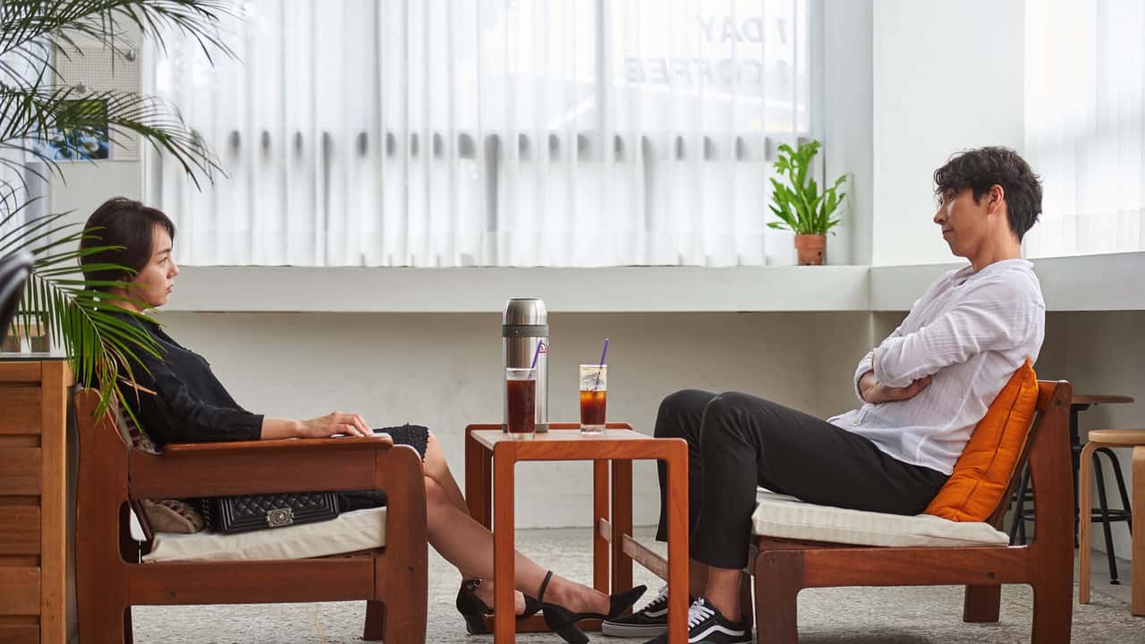 Nonton film Shining Modern History (2019) subtitle indonesia streaming HD gratis
