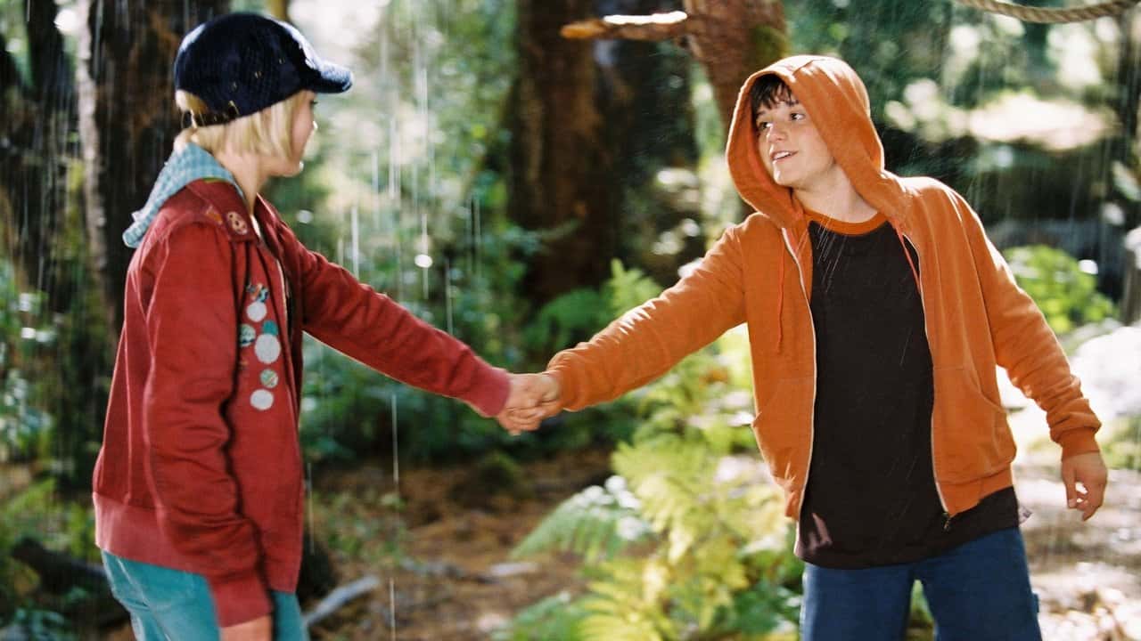 Nonton film Bridge to Terabithia (2007) subtitle indonesia streaming HD gratis