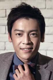 王杍逸