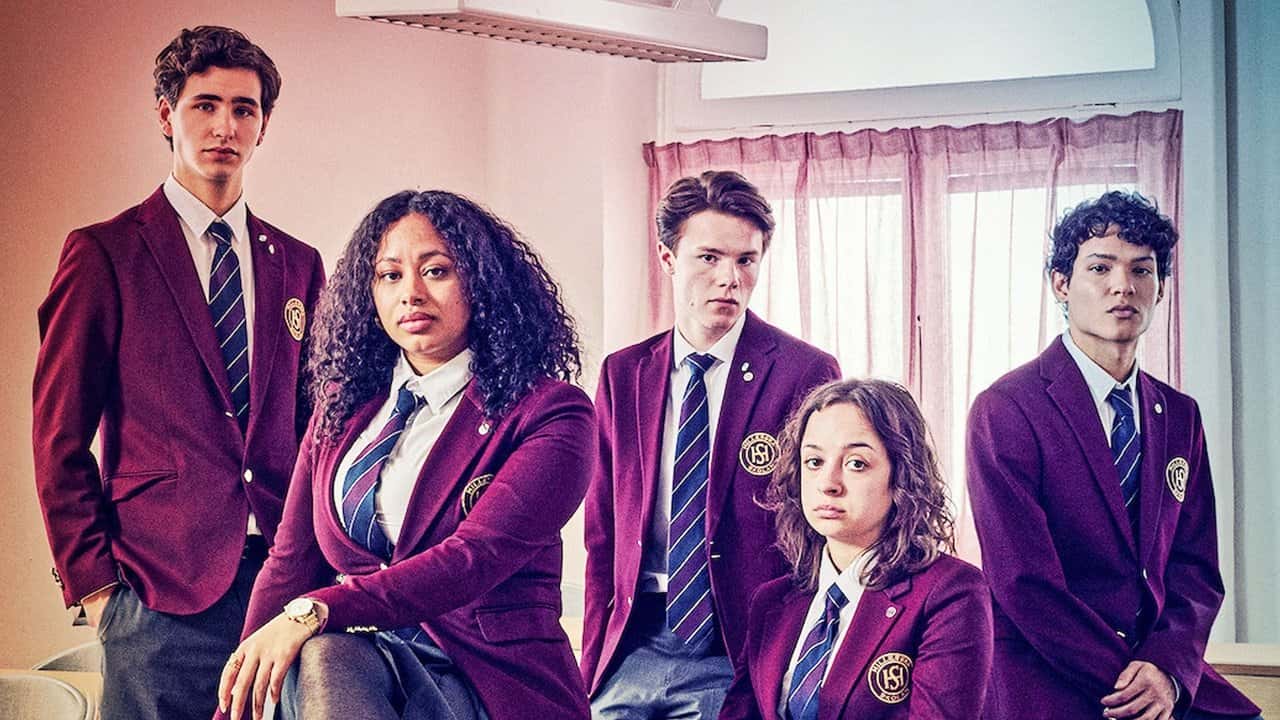 Nonton film Young Royals (2021) subtitle indonesia streaming HD gratis