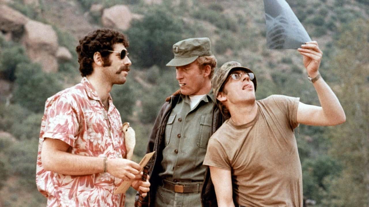 Nonton film M*A*S*H (1970) subtitle indonesia streaming HD gratis