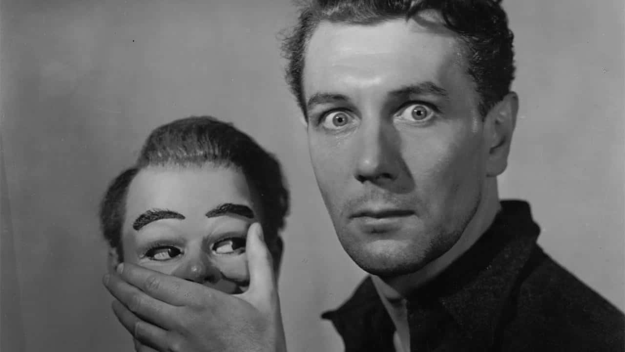 Nonton film Dead of Night (1945) subtitle indonesia streaming HD gratis